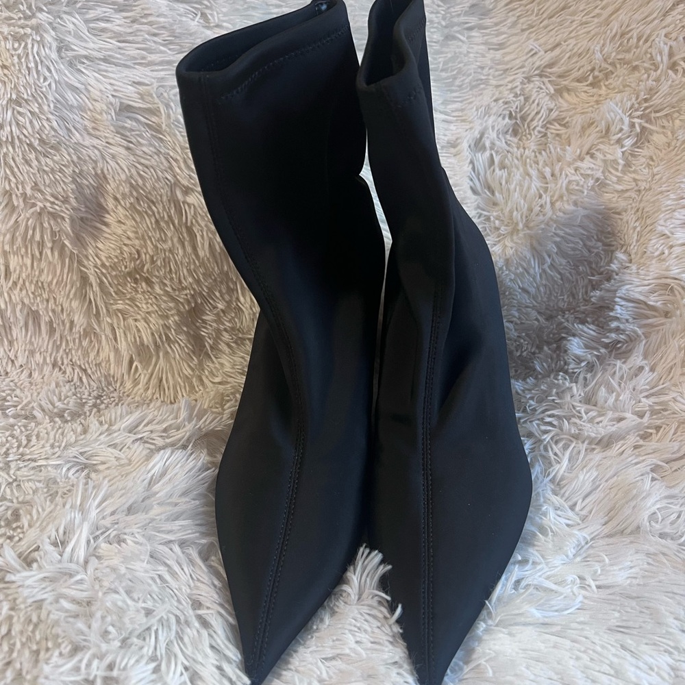 Zara Black Ankle Booties